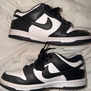 Nike Panda Black/White Low-Top dunk Sneakers